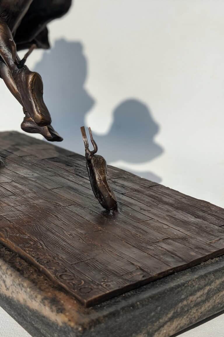 Laura Teste Sculpture Contemporary Bronze Furliing