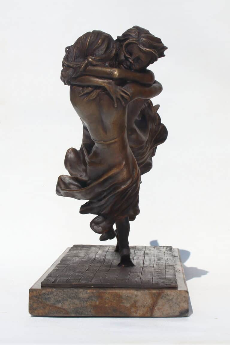 Laura Teste Sculpture Contemporary Bronze Furliing