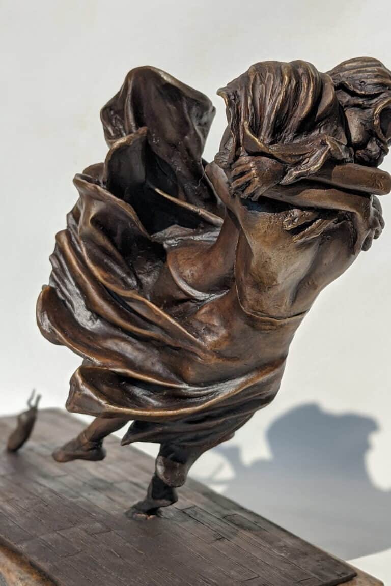Laura Teste Sculpture Contemporary Bronze Furliing