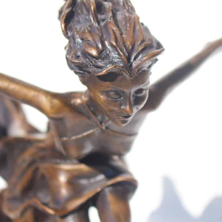 Laura Teste Contemporary Bronze Sculpture The Graduate