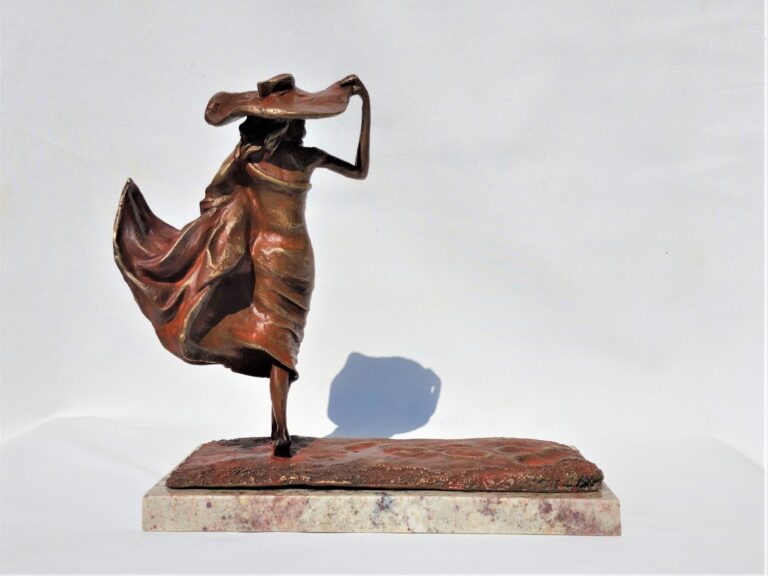 Laura Teste Contemporary Bronze Sculpture Sea Sun Sea Sisters