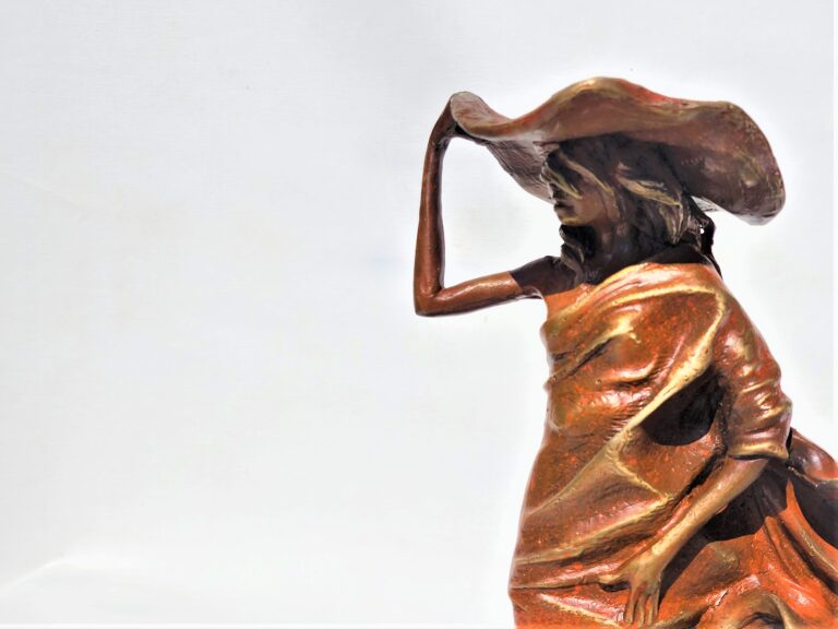 Laura Teste Contemporary Bronze Sculpture Sea Sun Sea Sisters