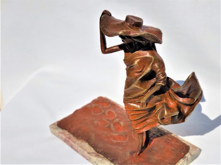 Laura Teste Contemporary Bronze Sculpture Sea Sun Sea Sisters