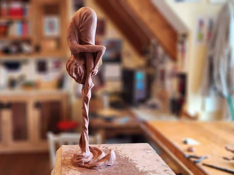 Laura Teste Contemporary Bronze Sculptor Lightness of Being