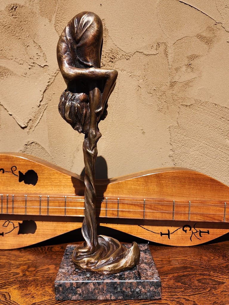 Laura Teste Contemporary Bronze Sculptor Lightness of Being