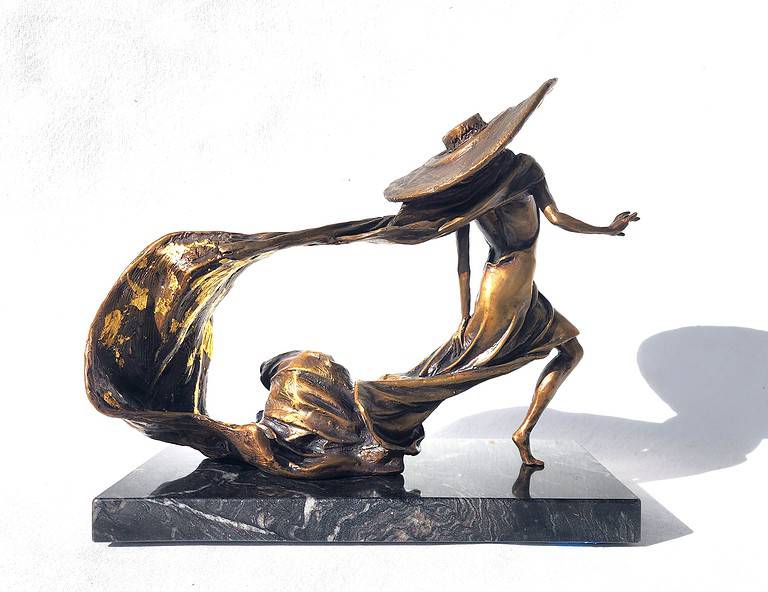 Laura Teste Contemporary Bronze Sculpture Eclipse Figurative Bronze, Dancer, Elegant, sculpture, Graceful, famous, world artist