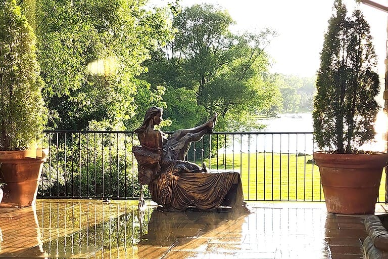 Laura Teste Sculpture Bronze Contemporary Elyse Chat Cat